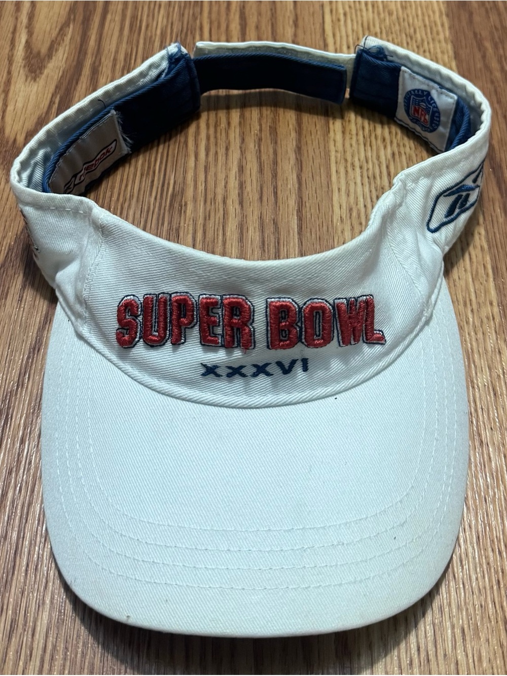 Vintage Reebok NFL Super Bowl XXXVI Visor